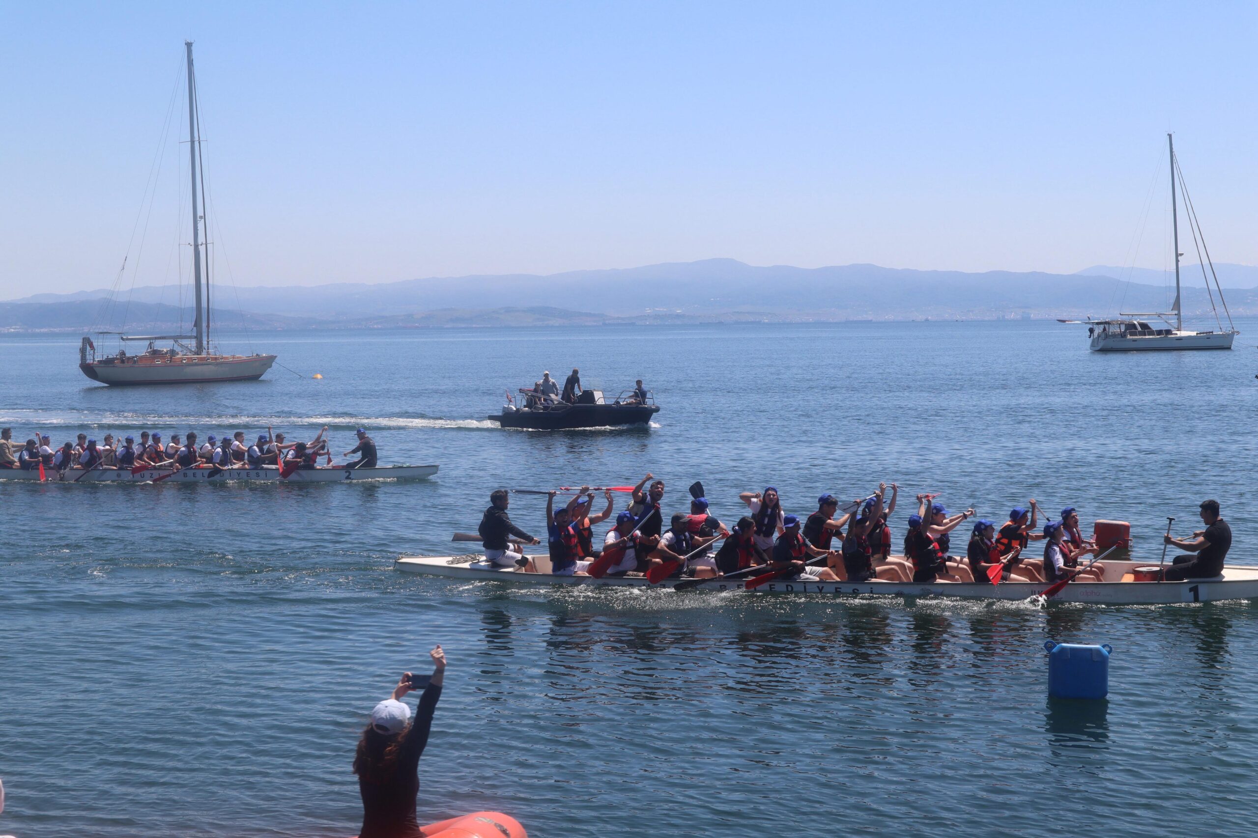 Tuzla Liseler Arası Dragon Boat Yarışlarında Nefes Kesen Mücadele