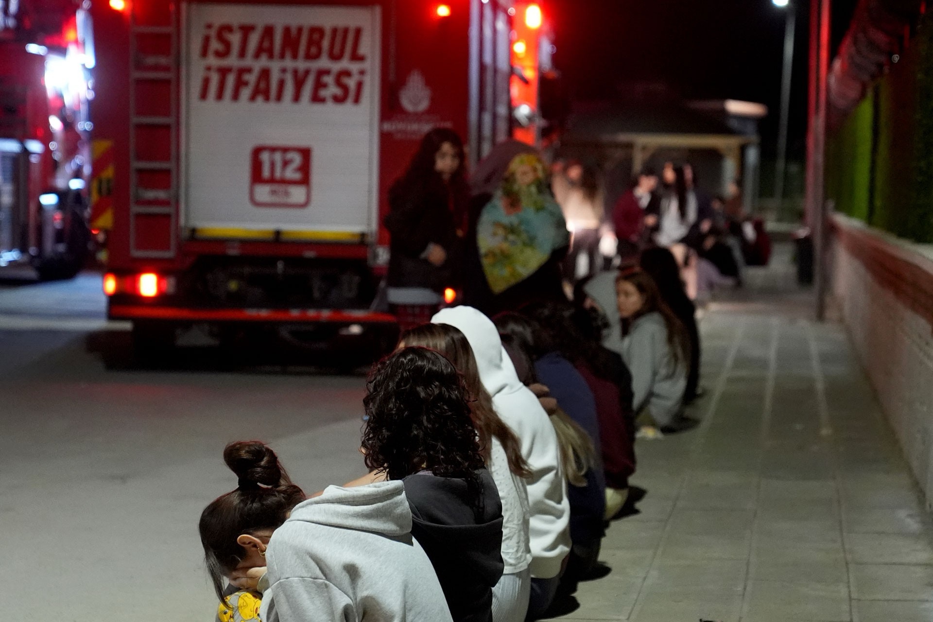 Tuzla’da Kız Öğrenci Yurdunda Yangın Çıktı