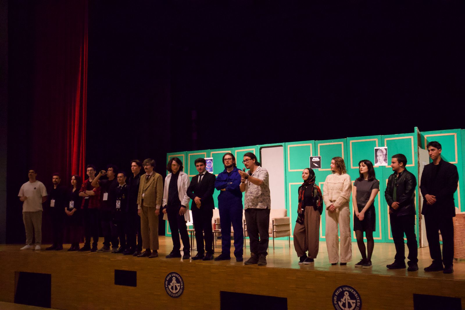 Piri Reis Üniversitesi Sanat Kulübü’nden Anlamlı Tiyatro Gösterimi
