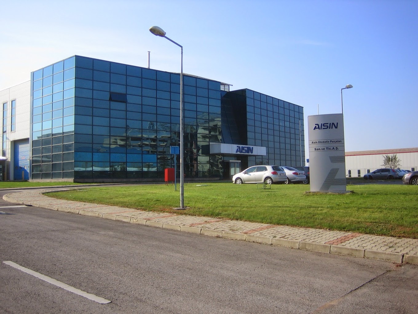 Aisin Otomotiv Mesleki ve Teknik Anadolu Lisesi Tuzla’da Açıldı