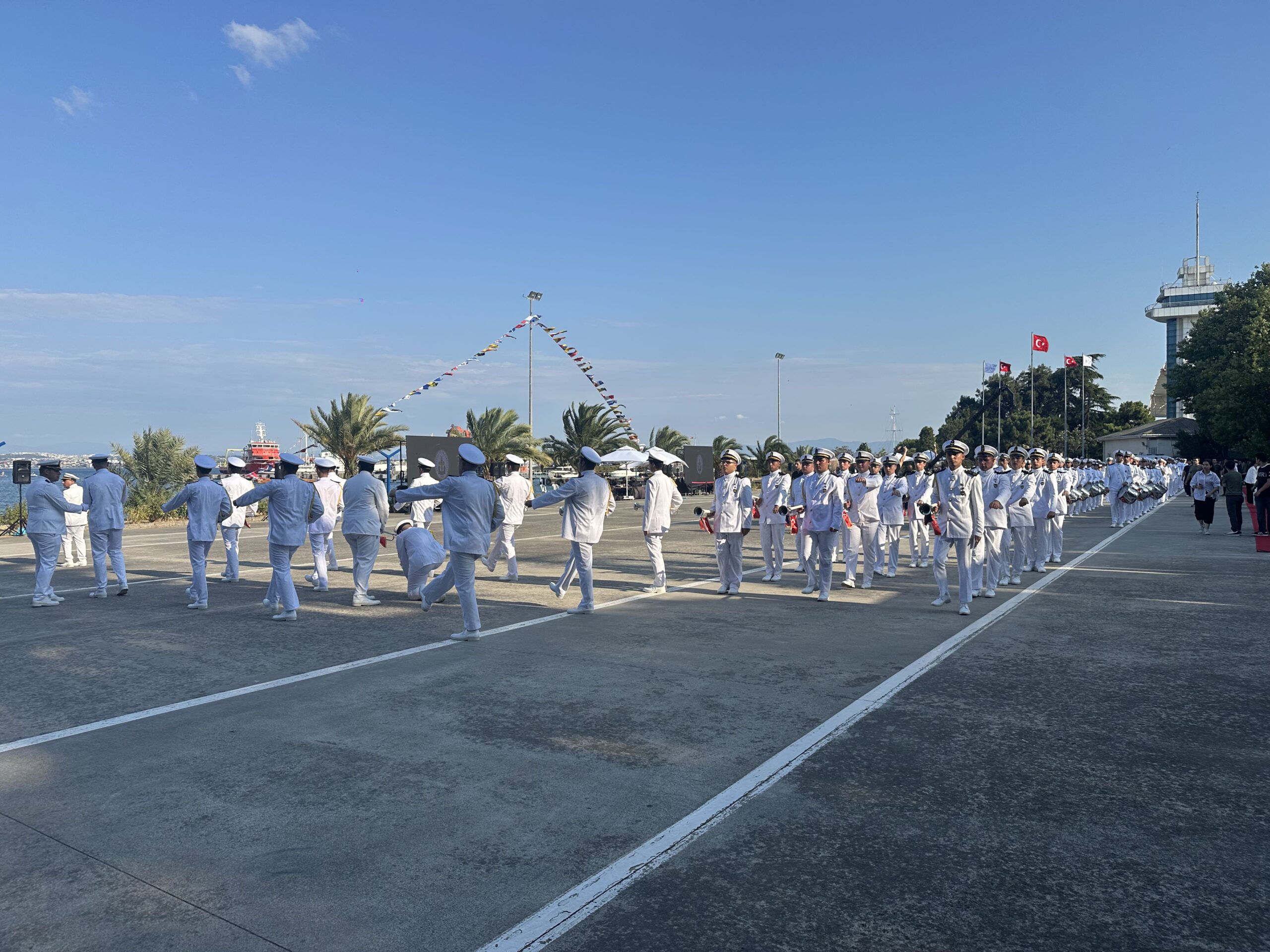 İTÜ Denizcilik Fakültesi’nde Mezuniyet ve Kabotaj Coşkusu