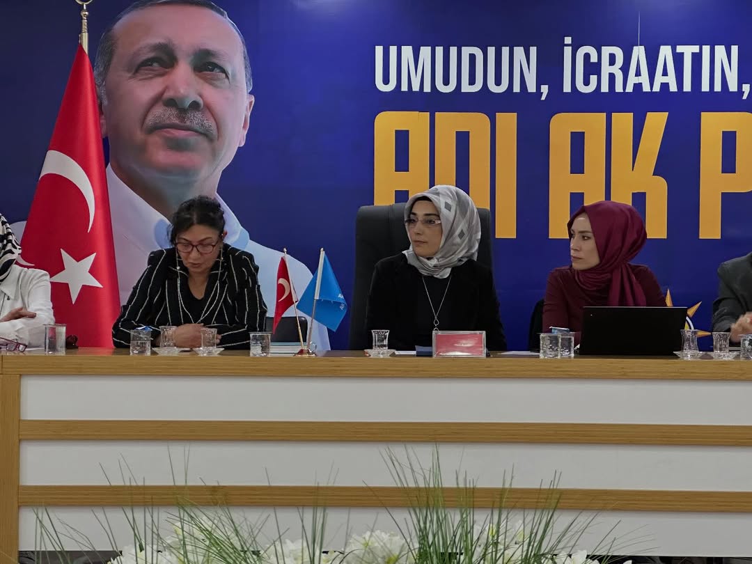 Tuzla AK Parti’de İstifa! Tuzla AK Parti’de İstifa!