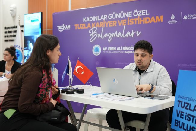 tuzla belediyesi kadınlar günü kariyer günleri